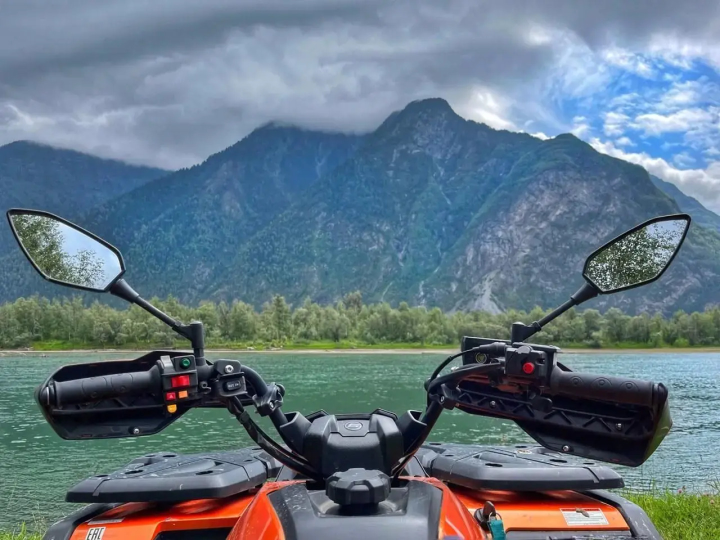 Выше гор Телецкое