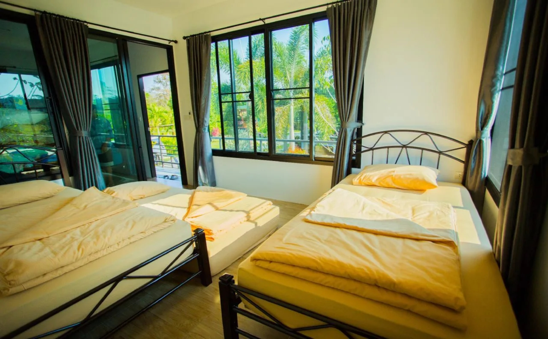 Sunsmile's House