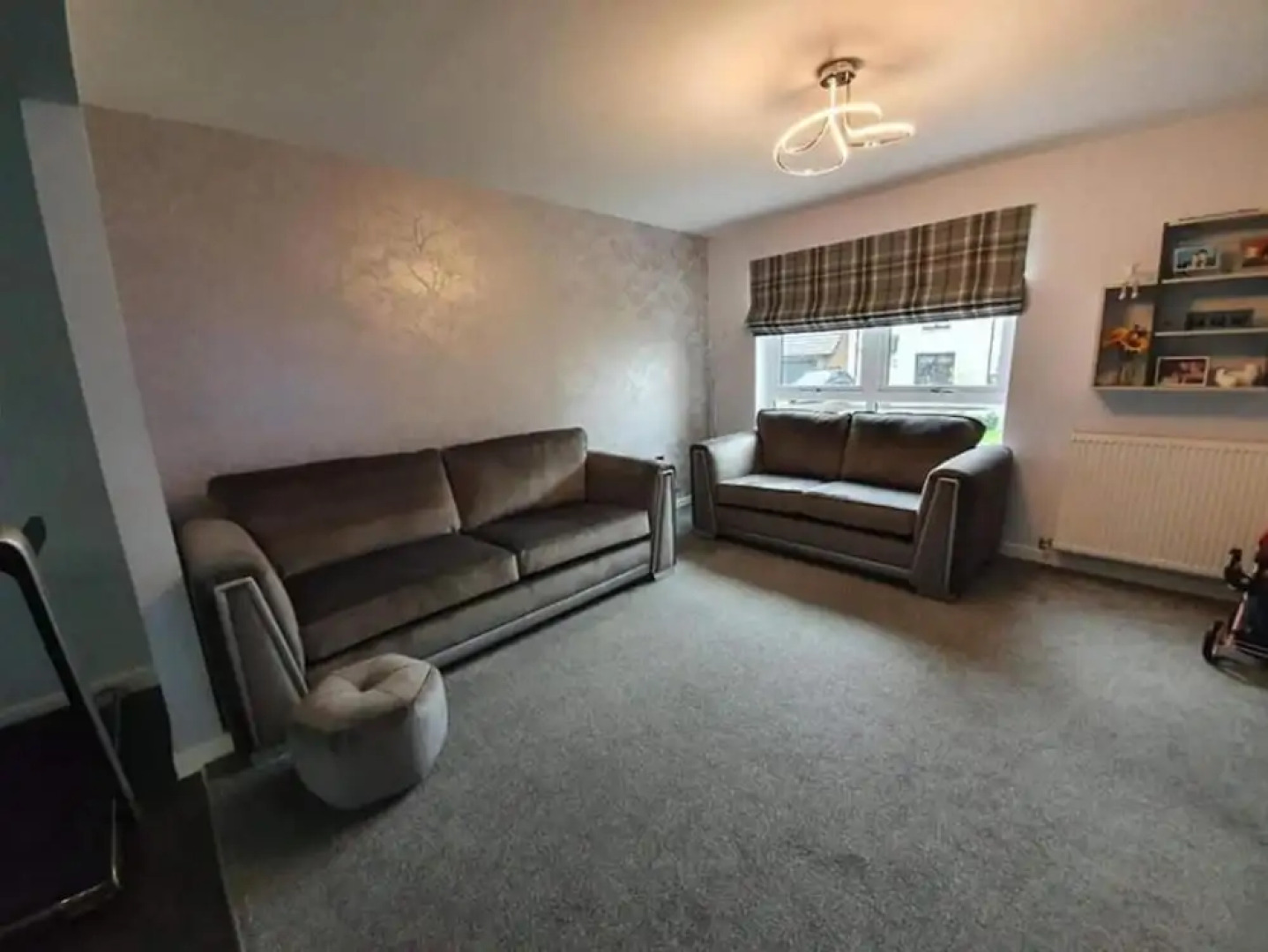 4-bed House in Elgin, Optional fee for hot tub