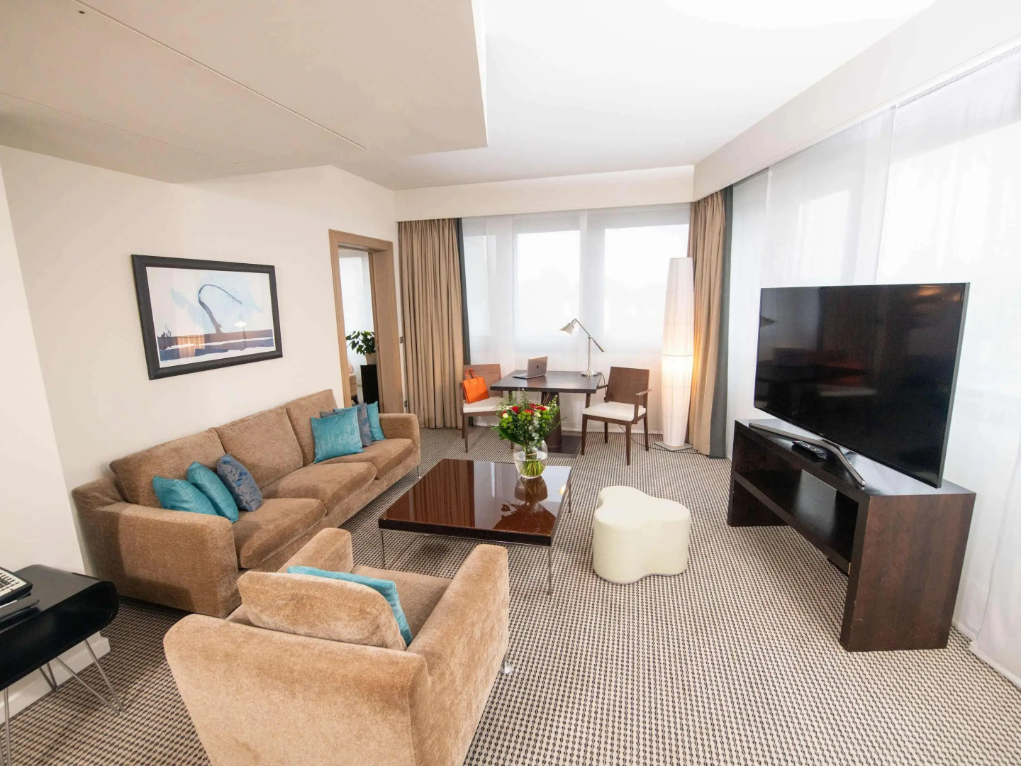 Отель Sofitel Brussels Europe