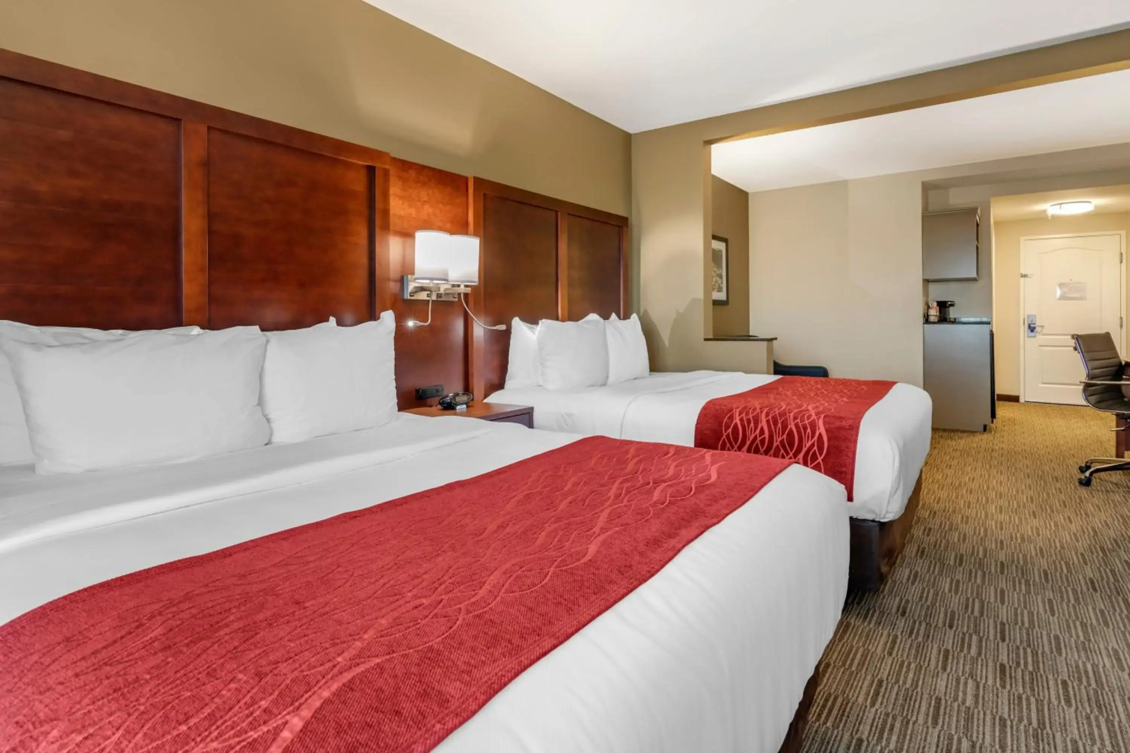 Comfort Inn & Suites