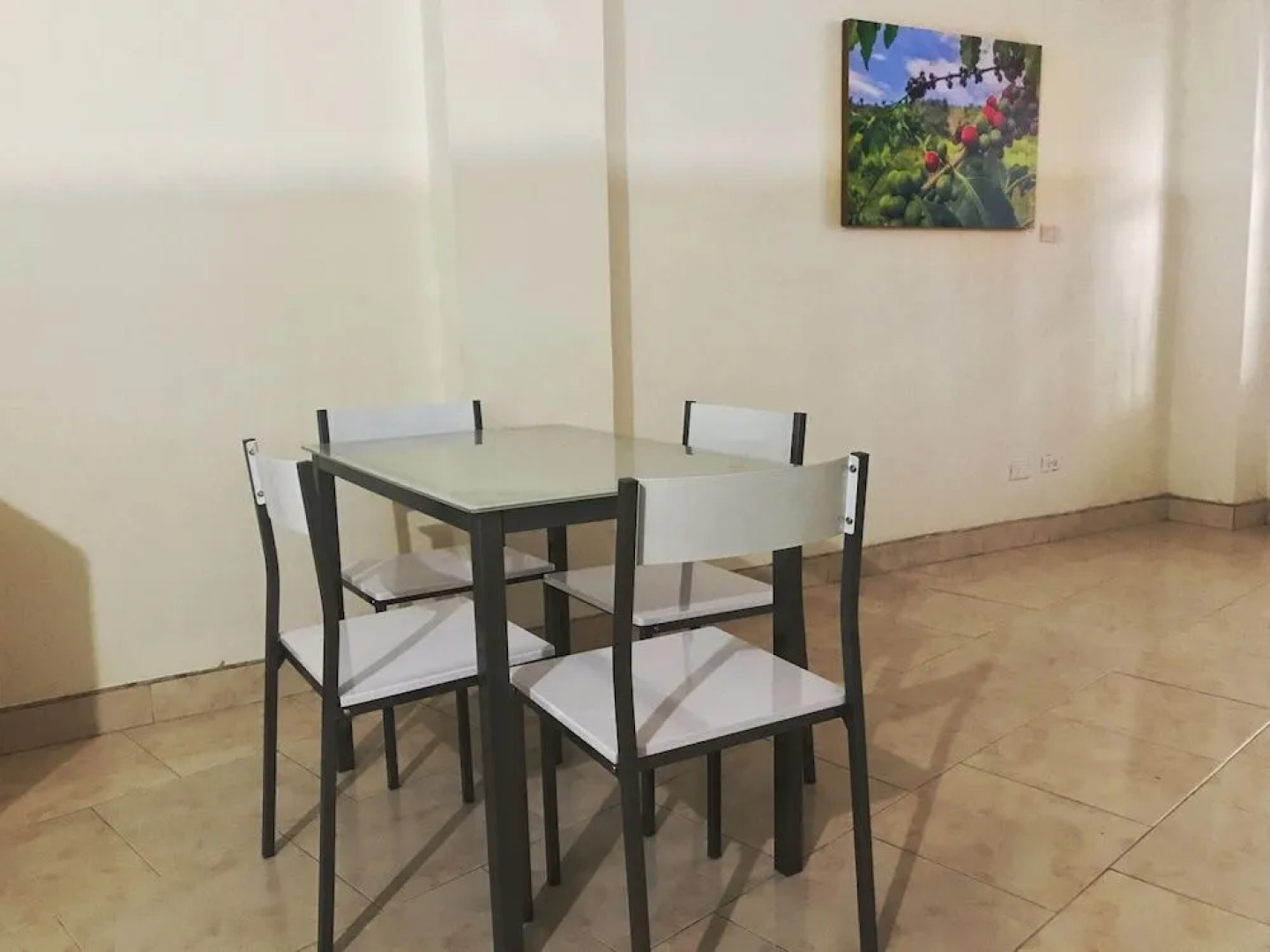 Zona C Apartment by Parceros Group