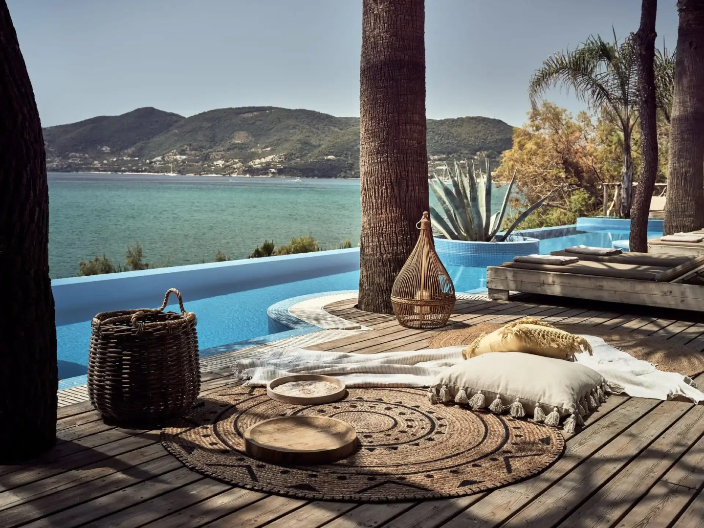 Gloria Maris Hotel Suites & Villas