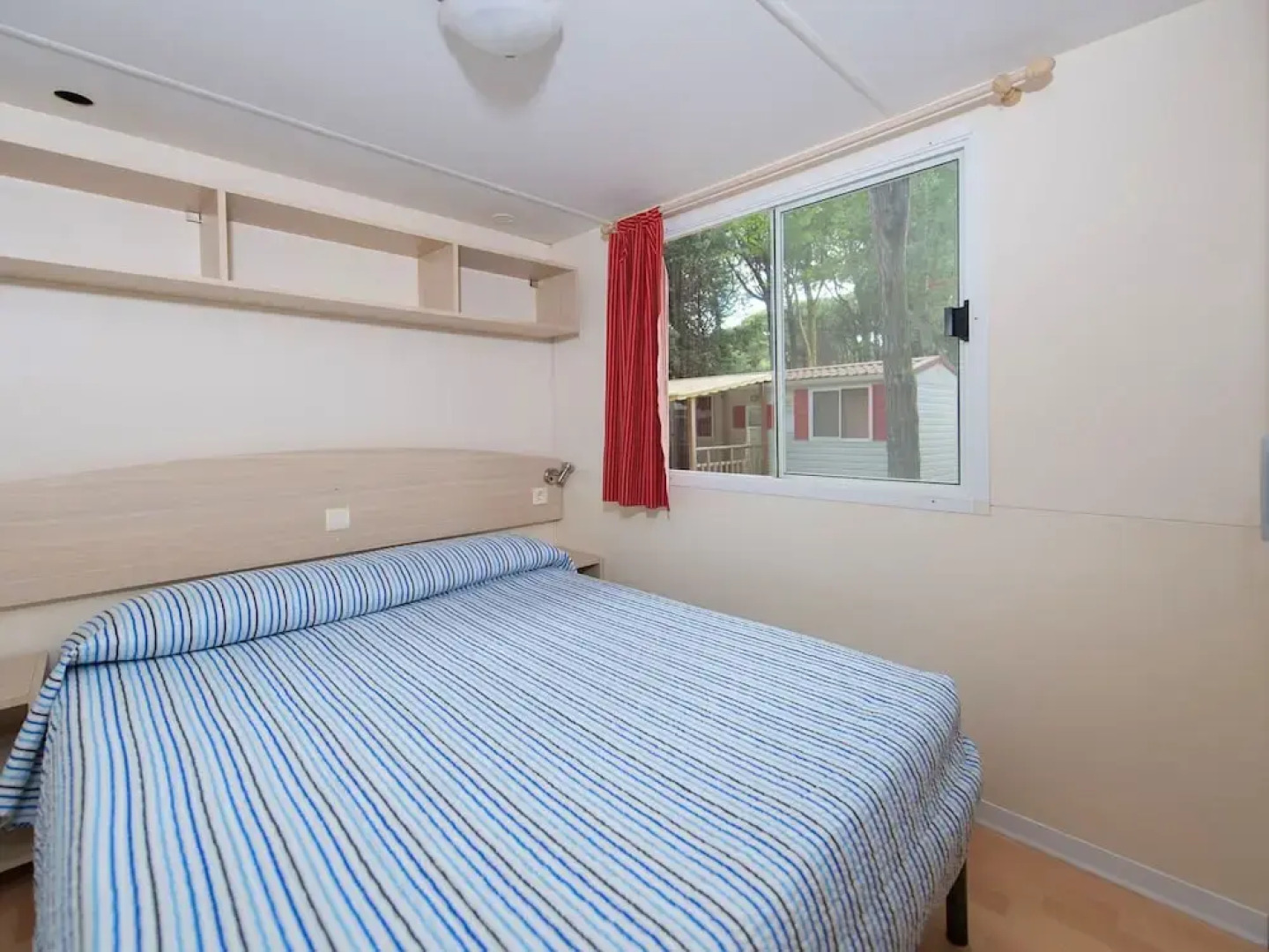 Mobile Home in Po Delta Park With Beach Access