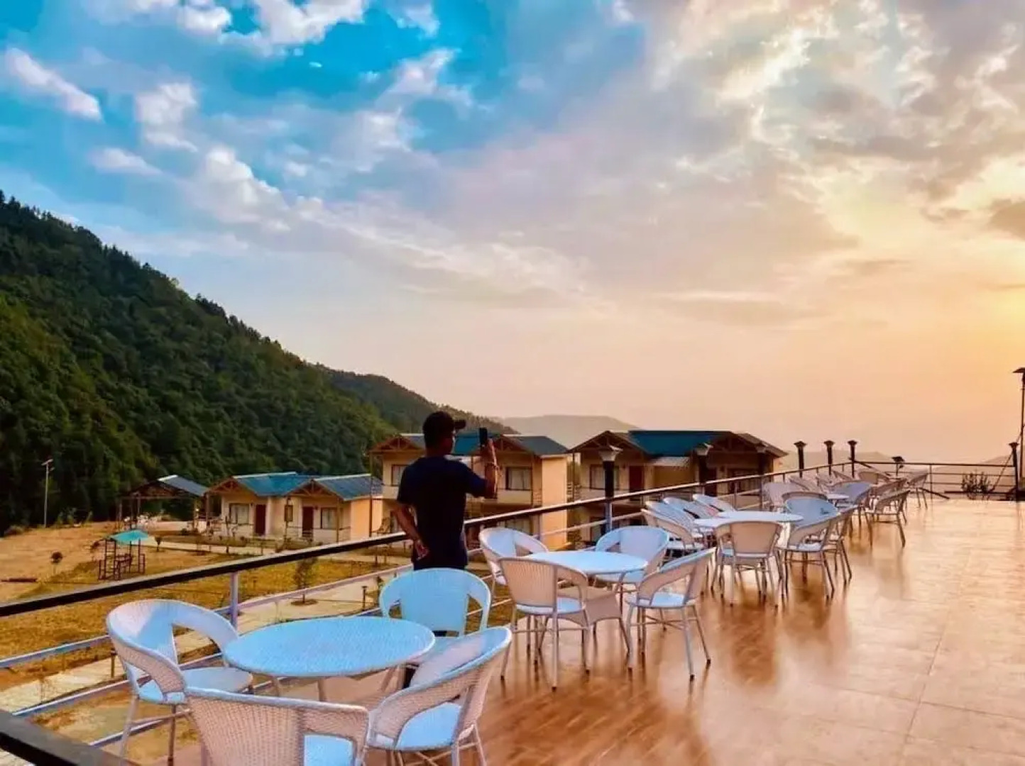 Resort Prakriti Unwind