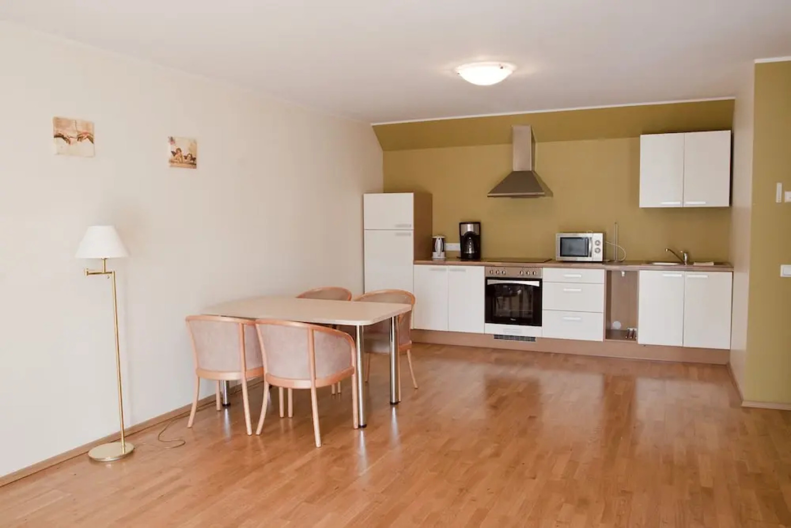 Pilve Apartment Hotel