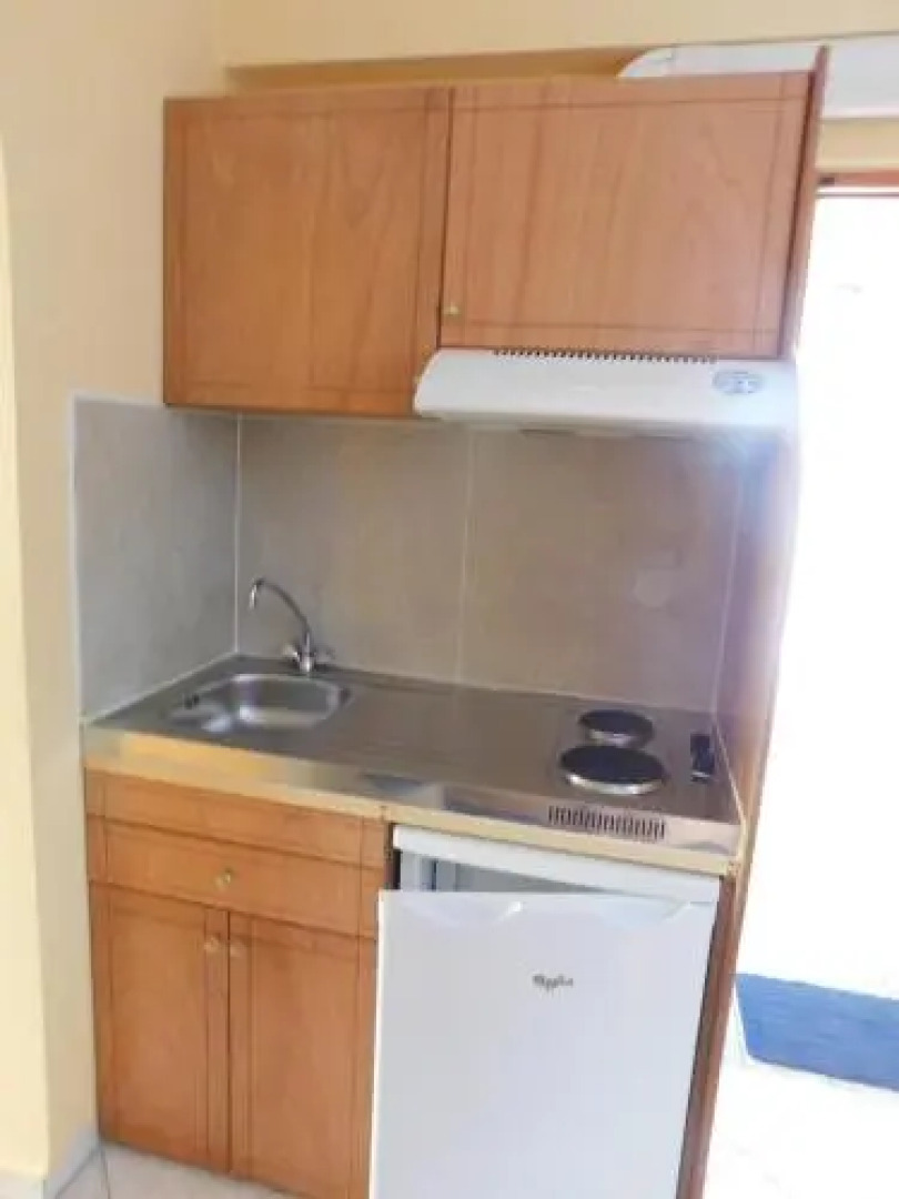 To Spiti Tis Eirinis