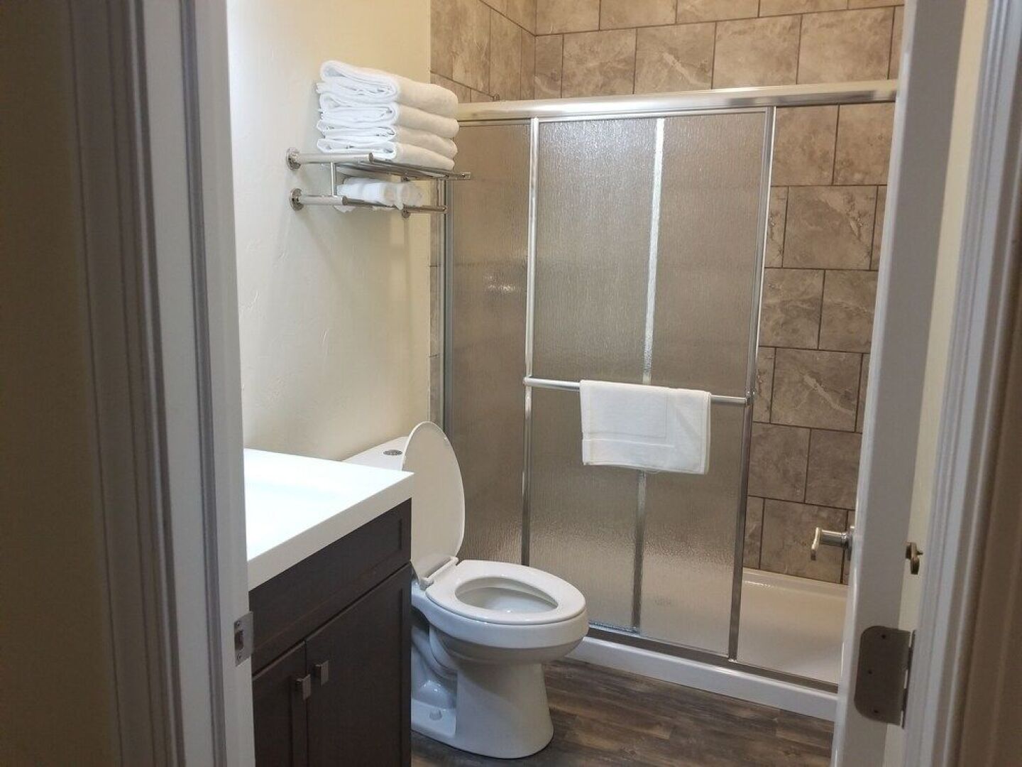 Sunset Cottages and Motel