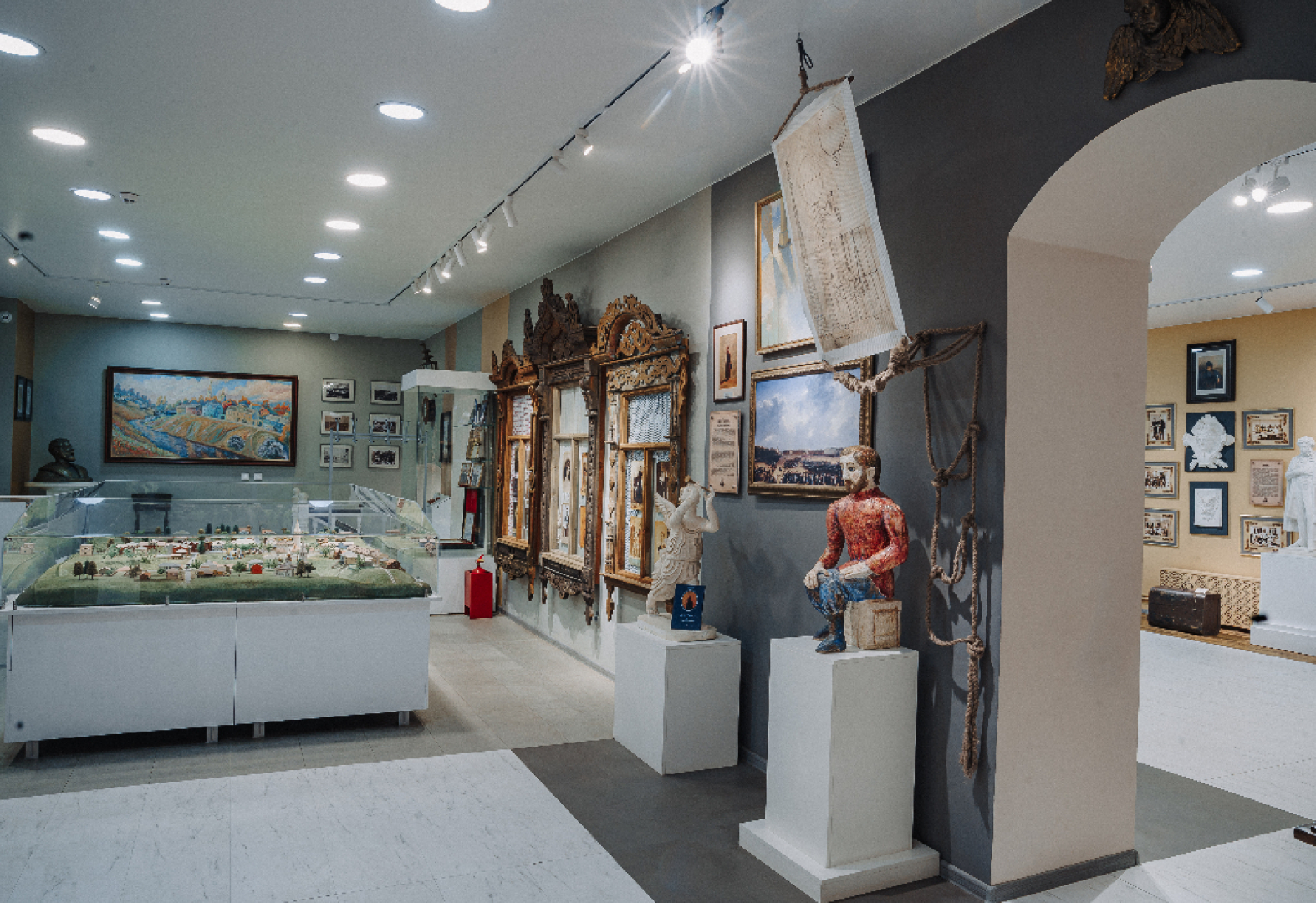 "Русские Сезоны Село Вятское 5*"