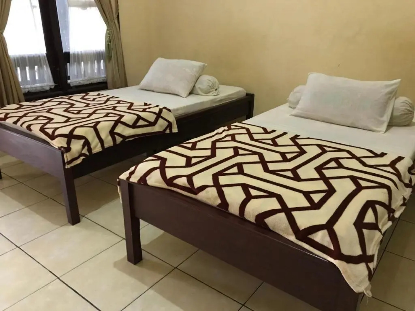 OYO 2681 Pondok Mutiara