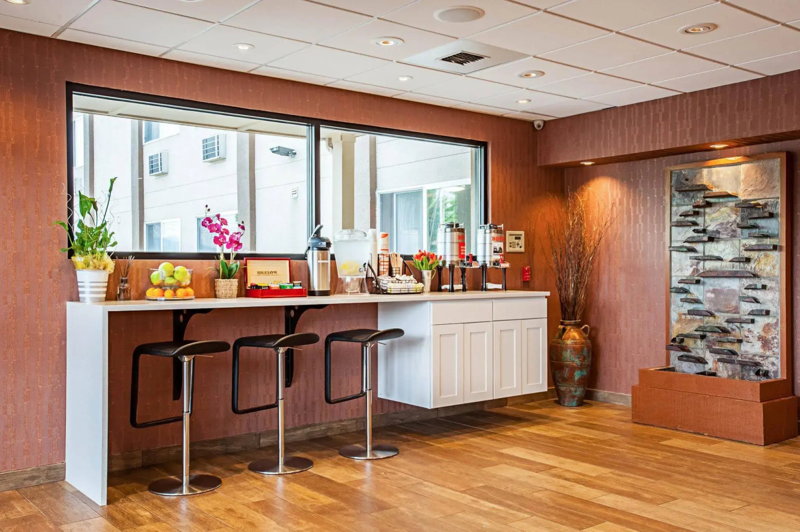 Quality Inn & Suites Kenedy - Karnes City