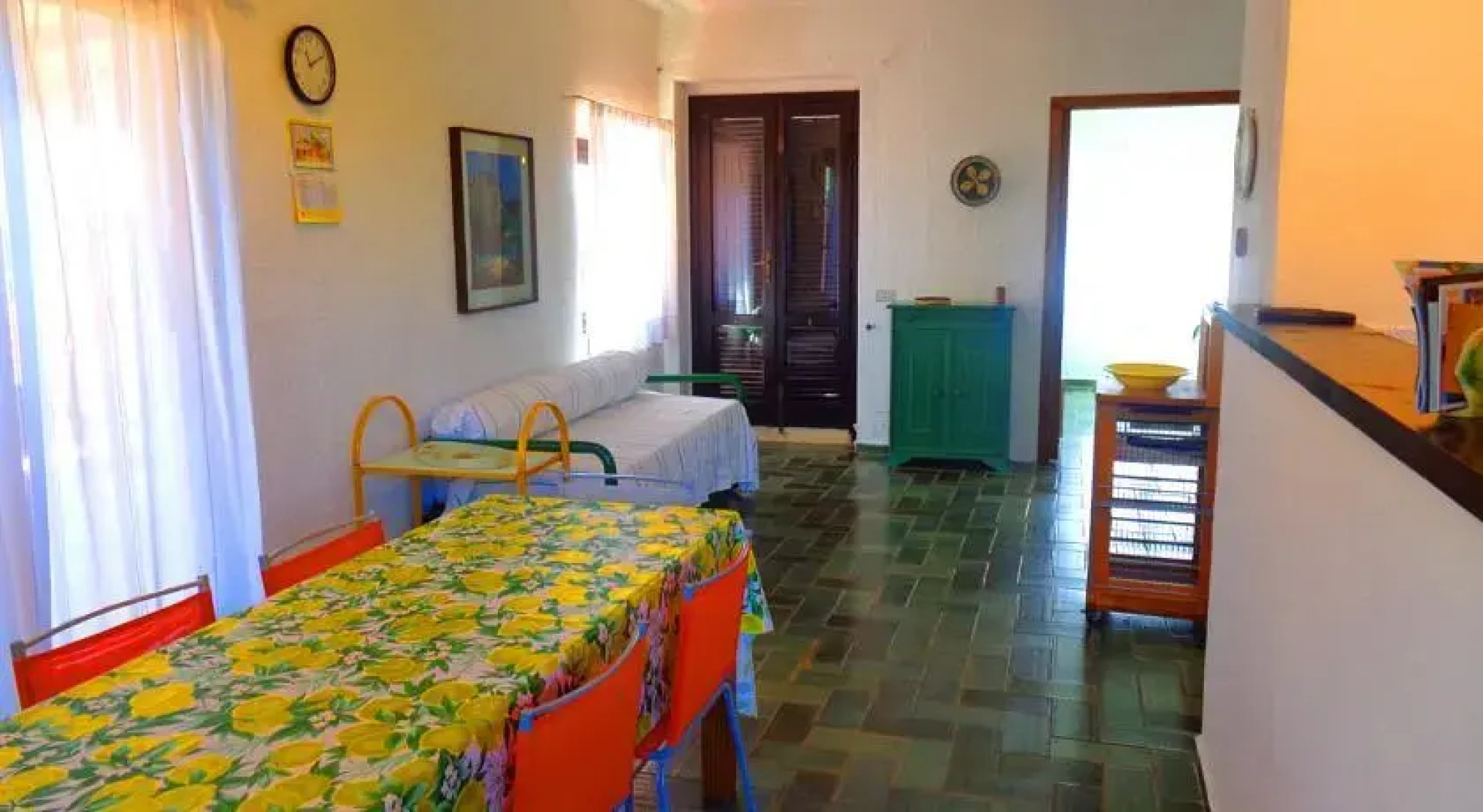 Appartamento con terrazza vicino al mare