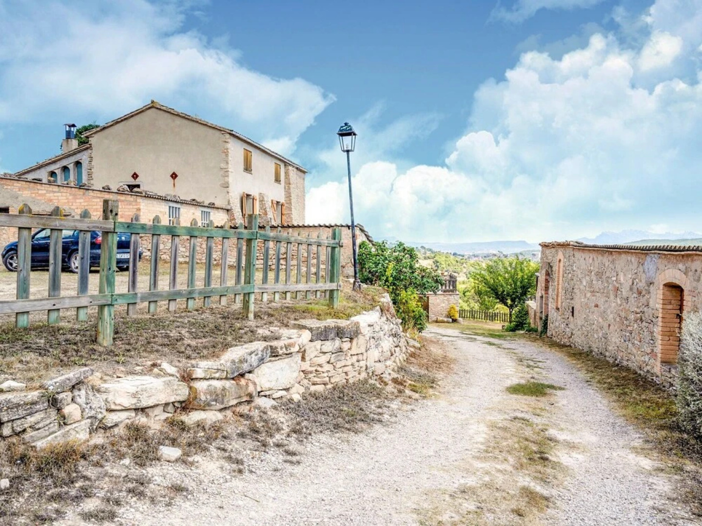 Modern Cottage in Sant Marti de Tous with Pool