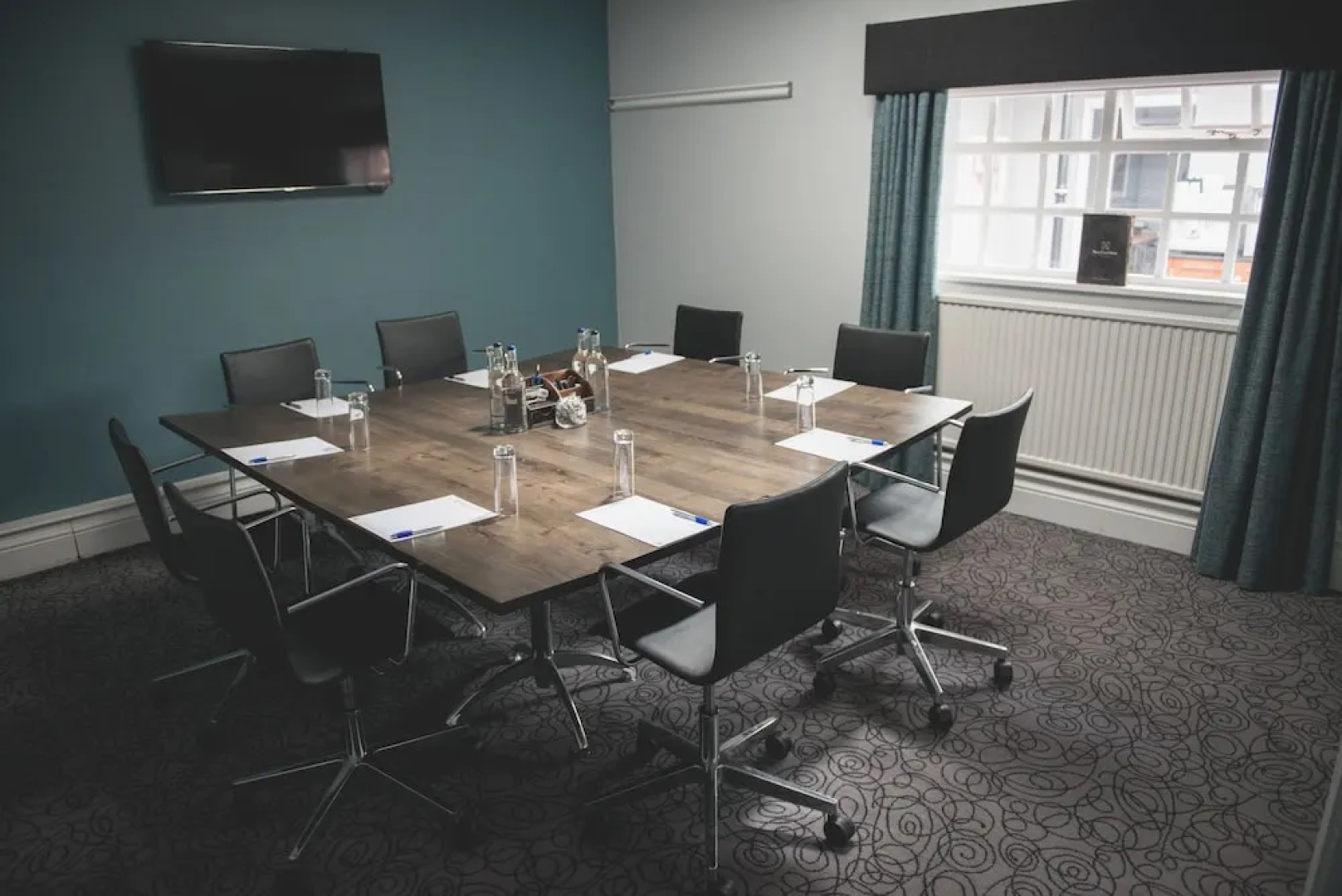 Mere Court Hotel & Conference Centre