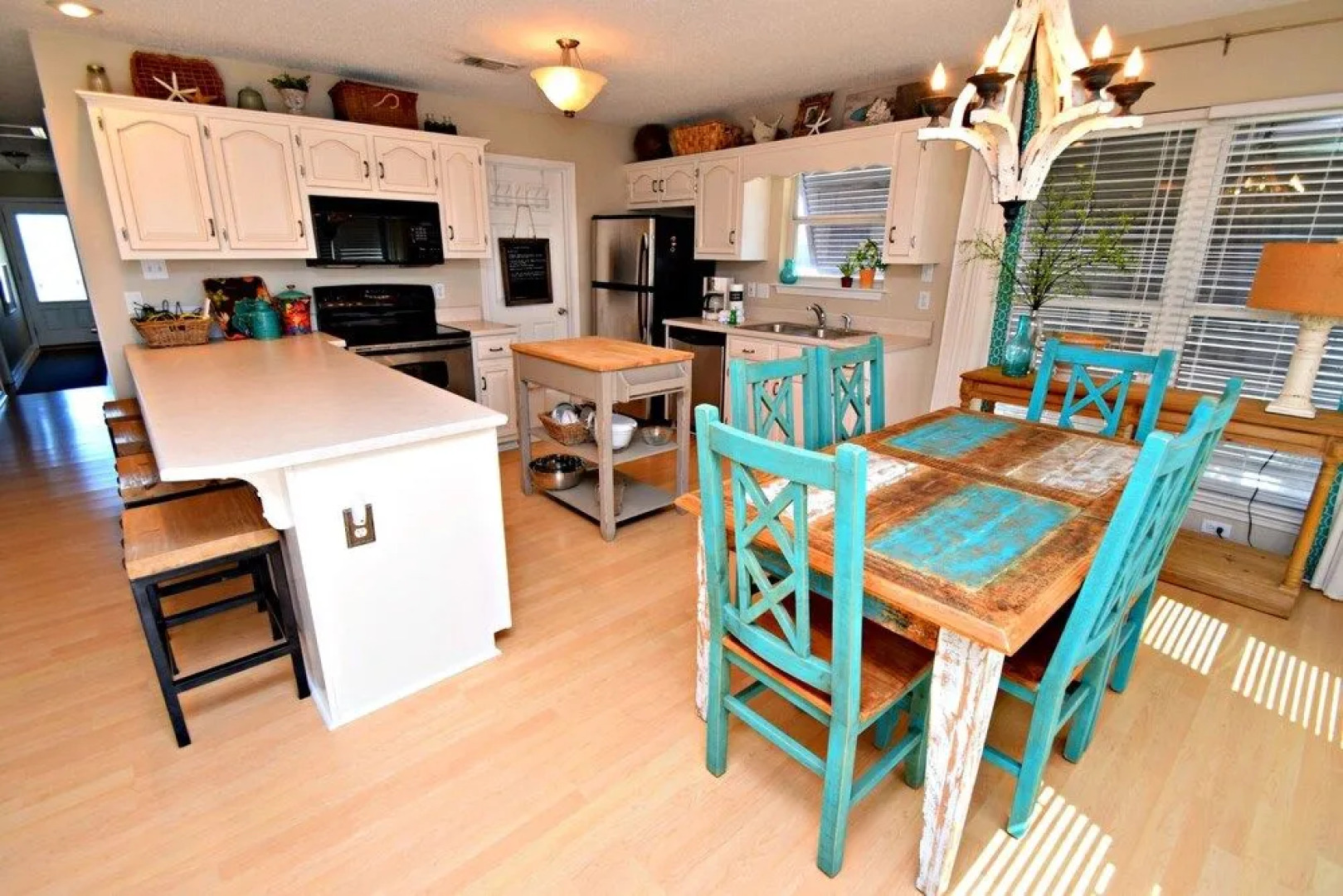 Pelican's Rest Beach House by RedAwning