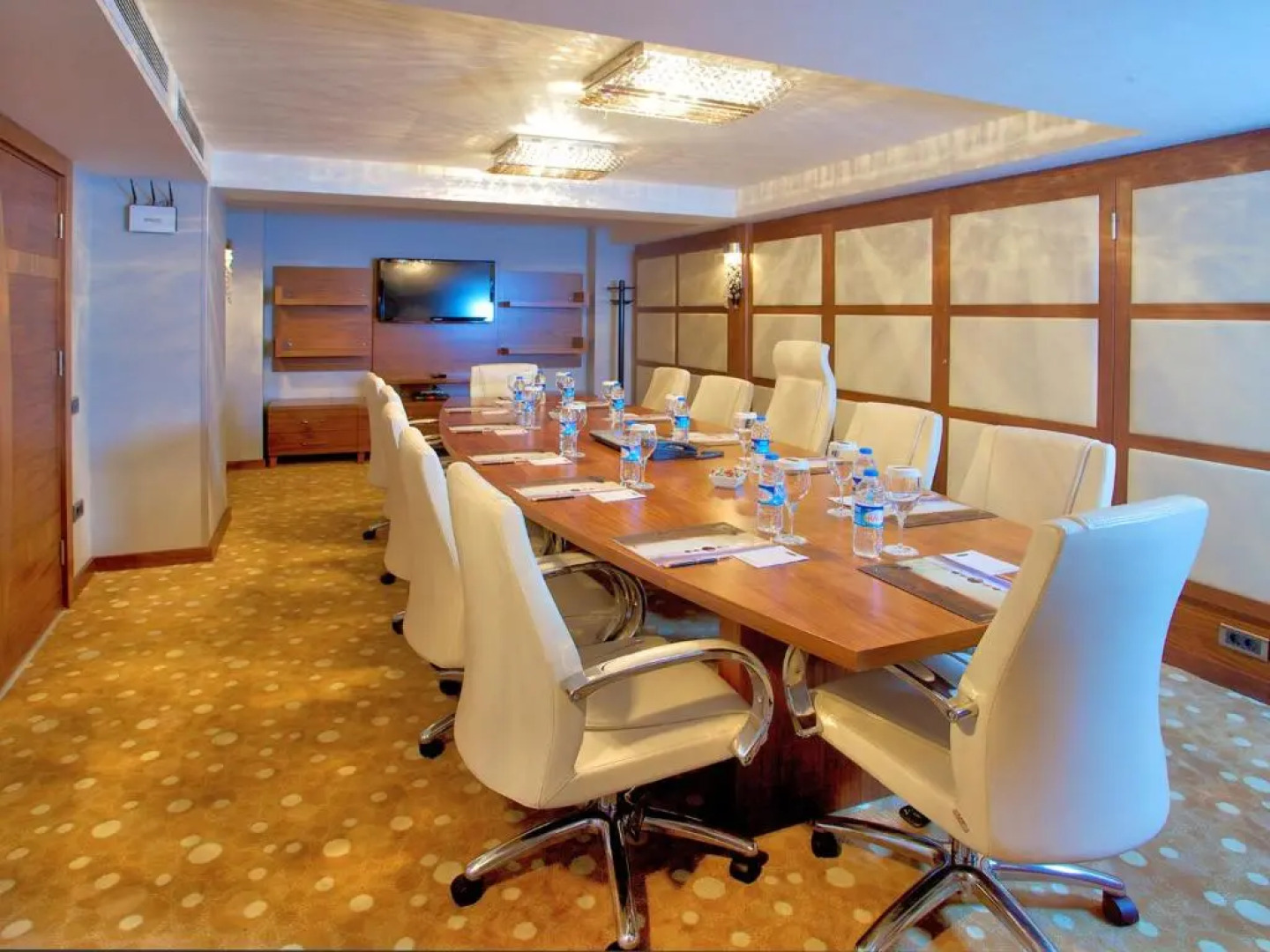 Momento - Special Class