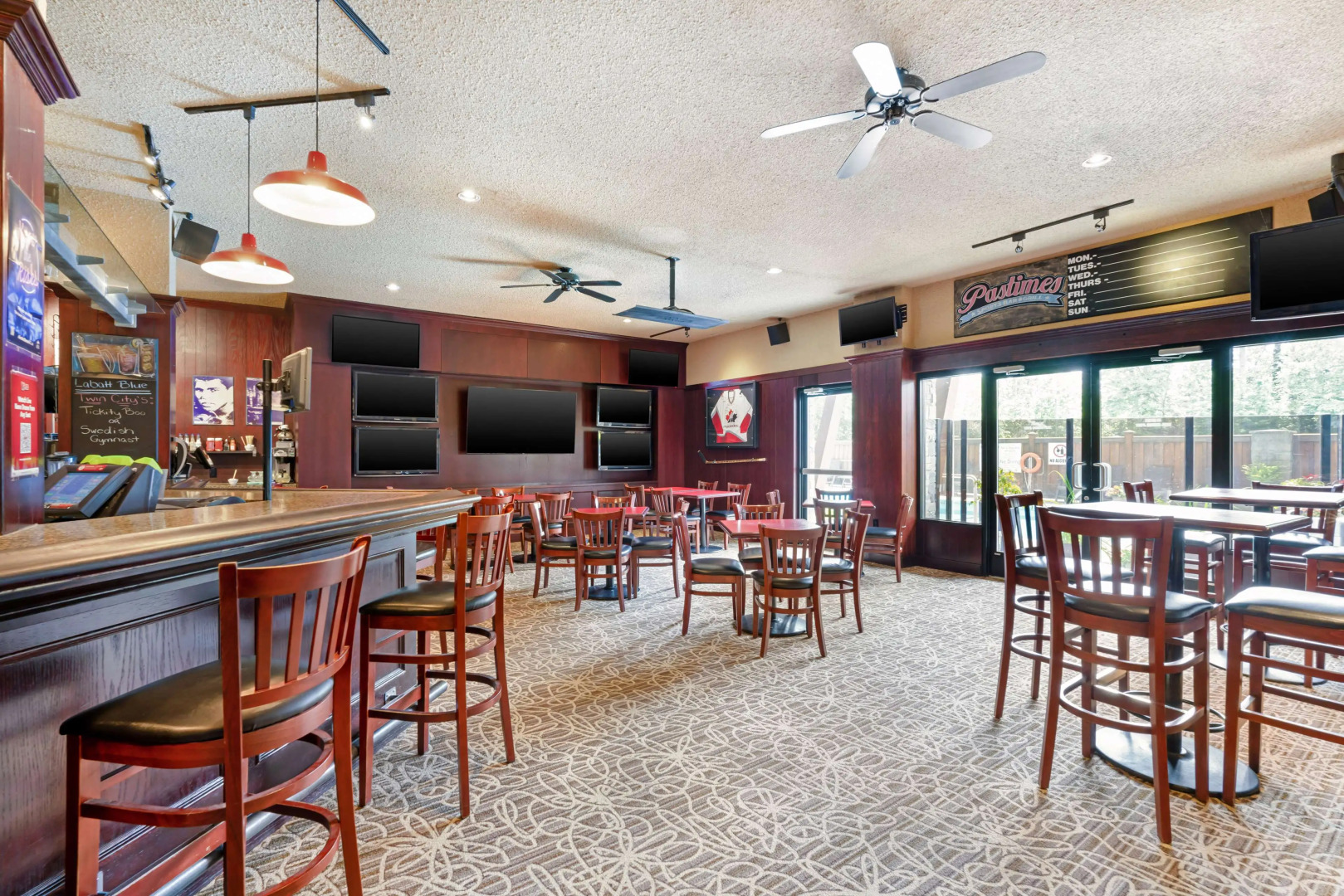 Best Western Plus Barclay Hotel