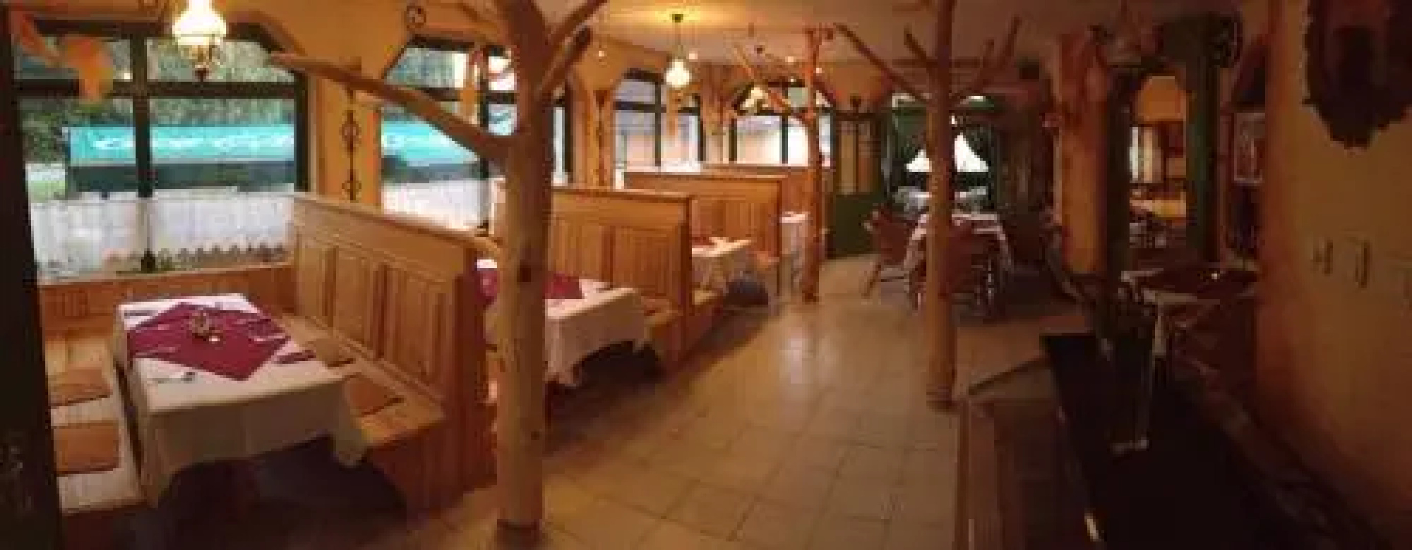 Fezőr Panzió és Étterem