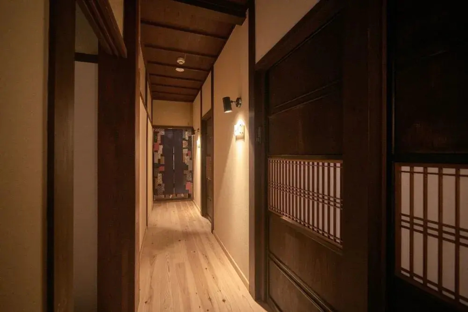 Sasayama guest house KURIYA