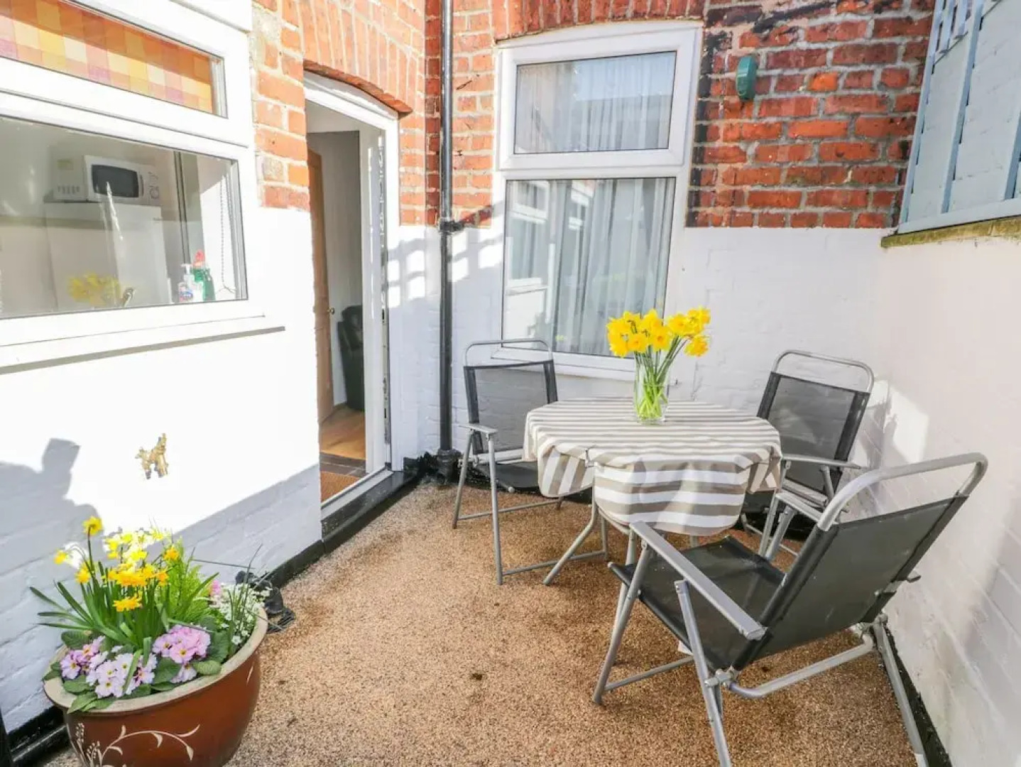 Sea Breakers Cottage