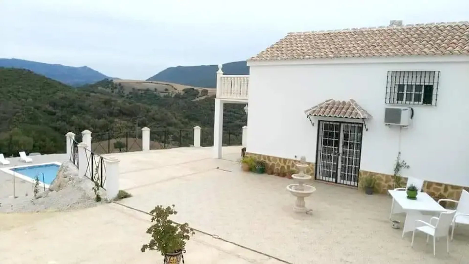 Villa With 3 Bedrooms in Algar, With Wonderful Mountain View, Private Pool, Enclosed Garden