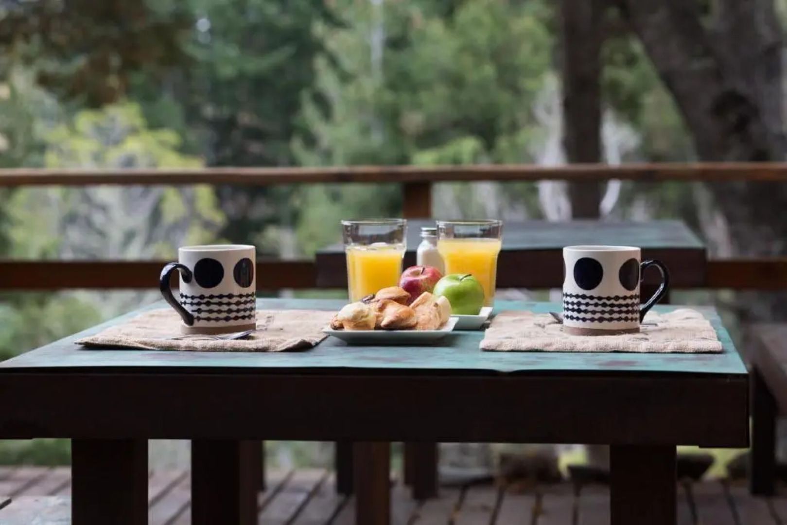 Peninsula Petit Hotel