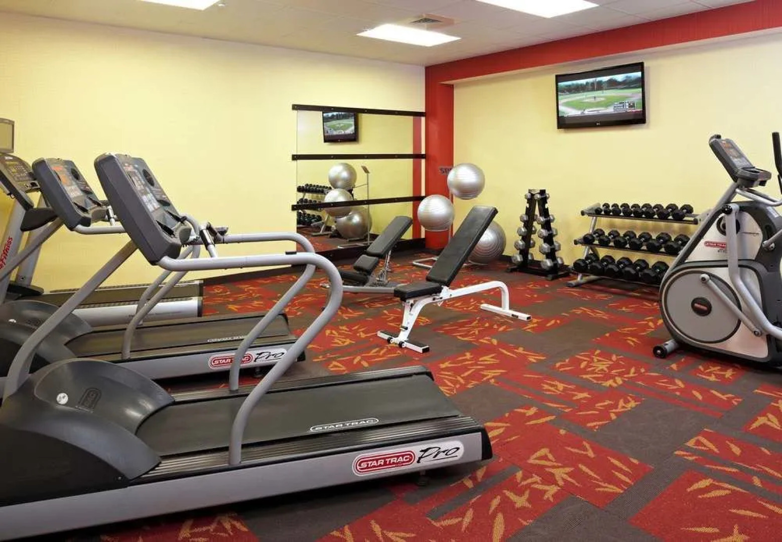 Courtyard Milwaukee Downtown