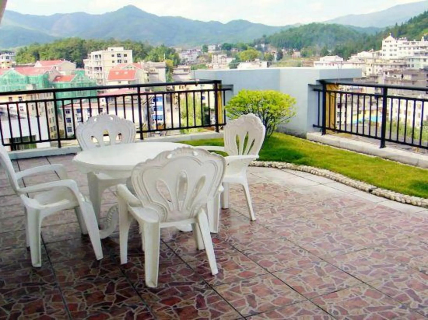 Pingnan Tianwaitian International Hotel