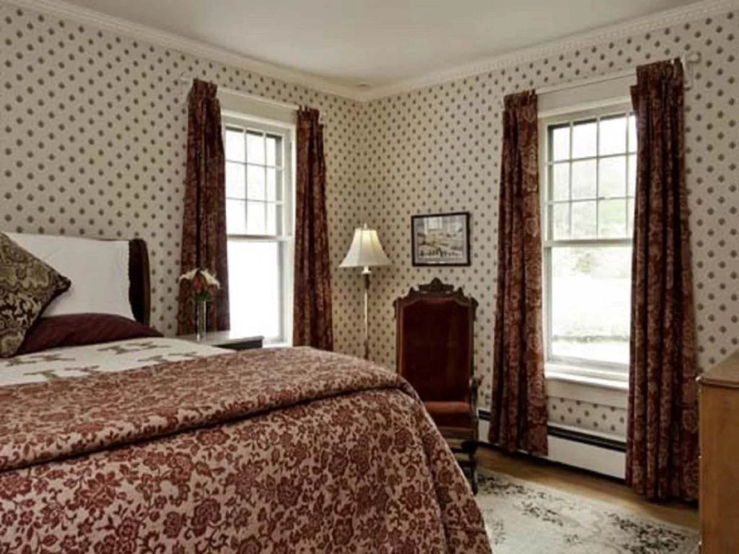 Golden Stage Inn B&B