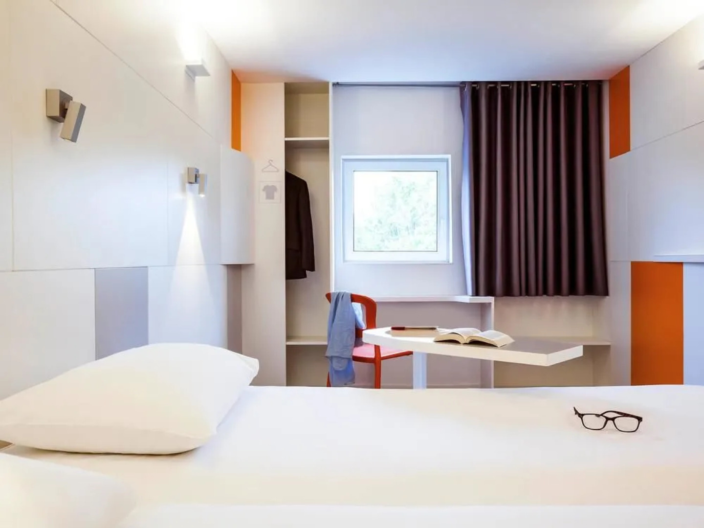 Hôtel Sovereign Saint-Ouen