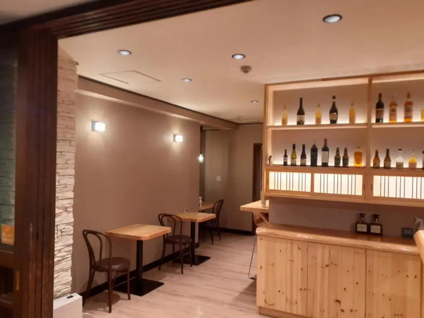 Manza Onsen Nisshinkan