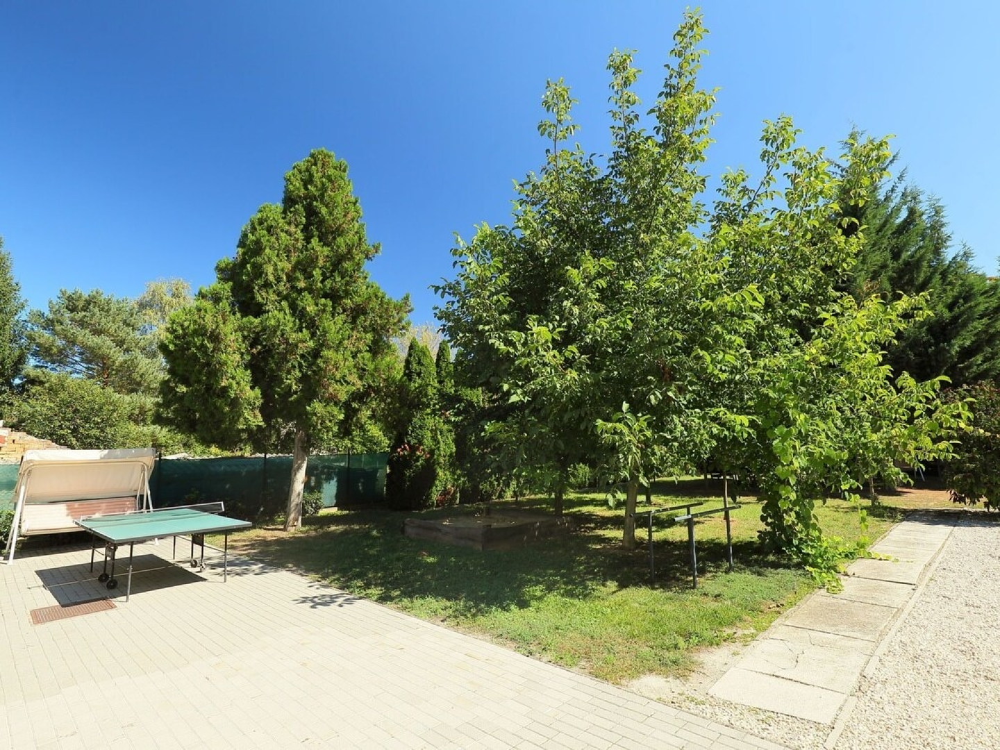 Moni 2 Balatonszemes