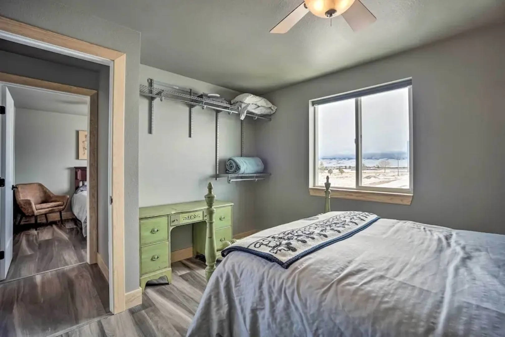 Spacious Saratoga Condo w/ Mountain Views!