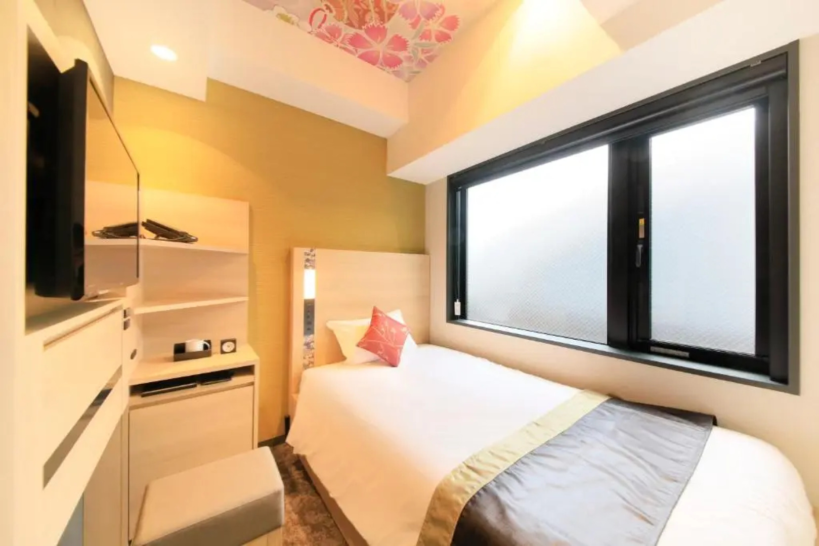 The Hedistar Hotel Kyoto Nijo Comic&Books