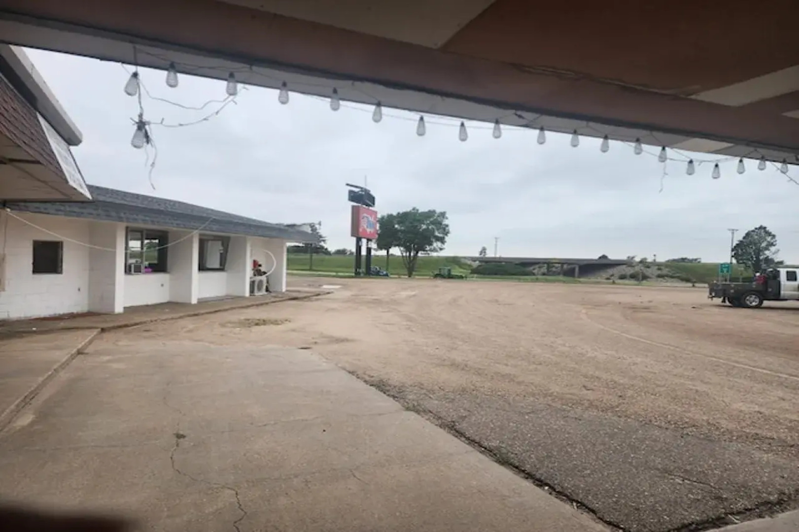 1st Inn By OYO Quinter Hwy 70 KS