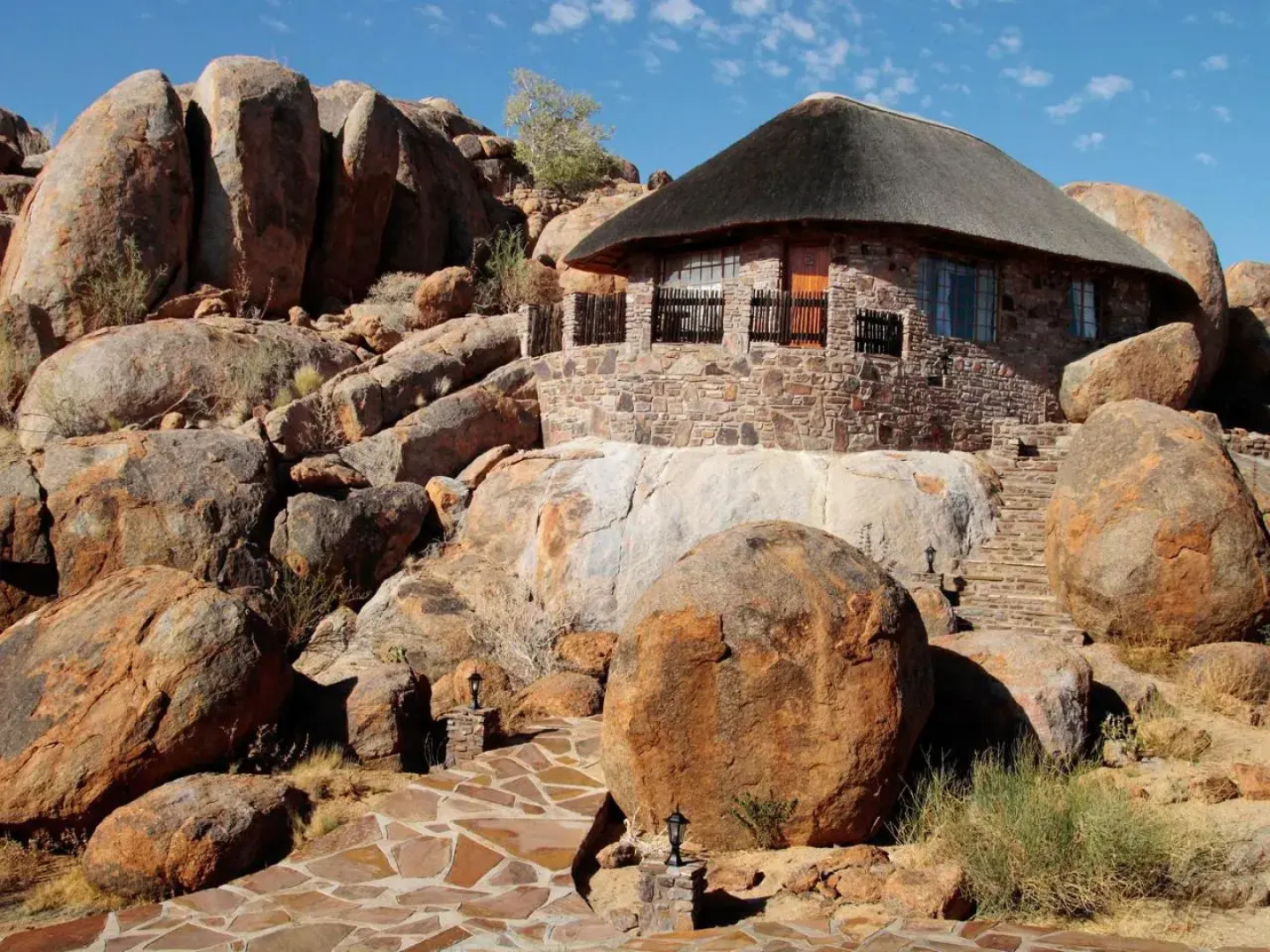 Canon Lodge