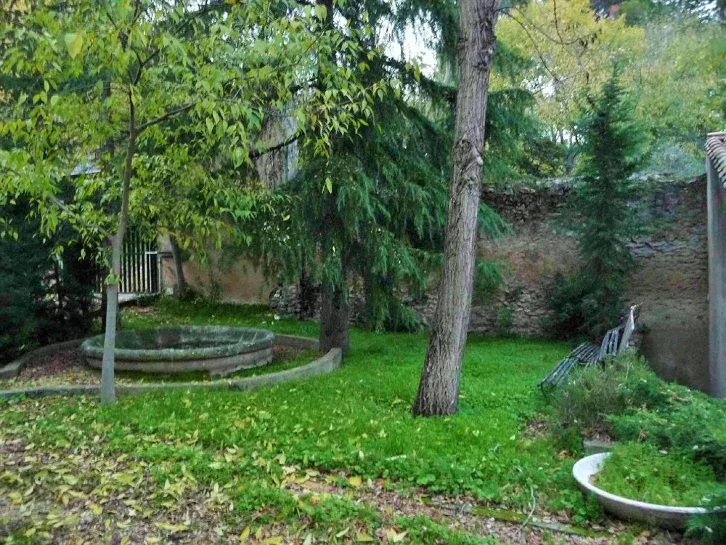 hostellerie de labbaye de frigolet