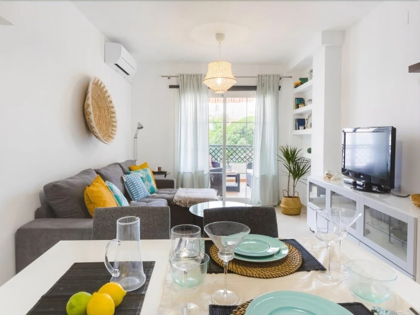 La Marina II, luminoso apartamento junto a la playa