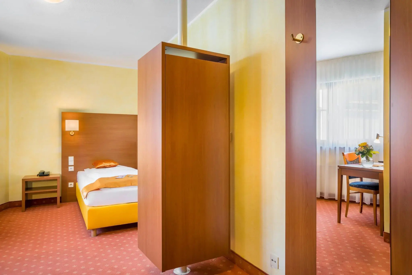 Garner Hotel Stuttgart City Centre by IHG