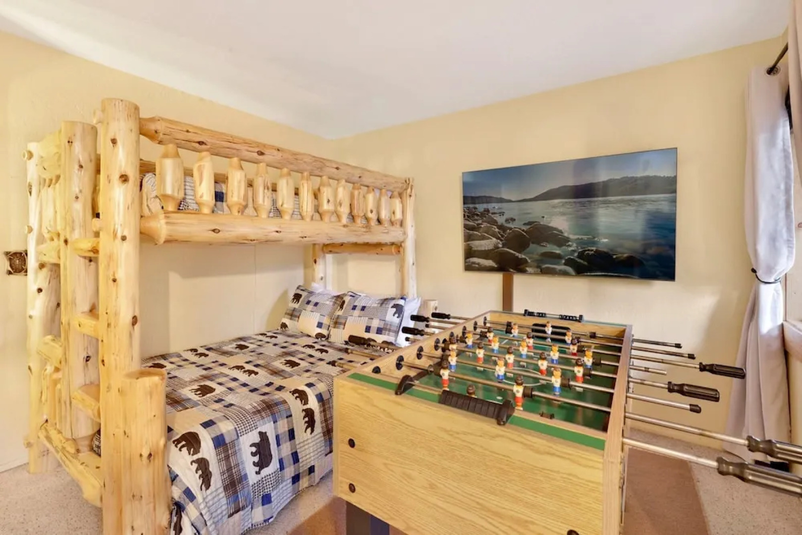 Inn Between Pines#1411