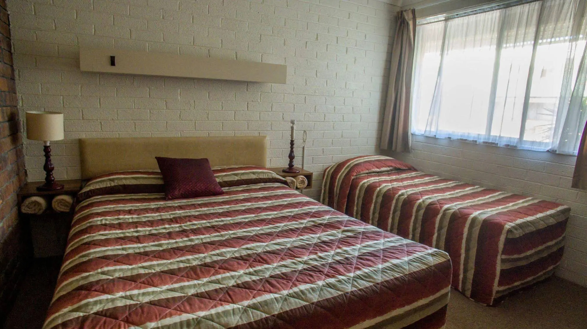 Arabella Motor Inn (formerly South Tweed Motor Inn)