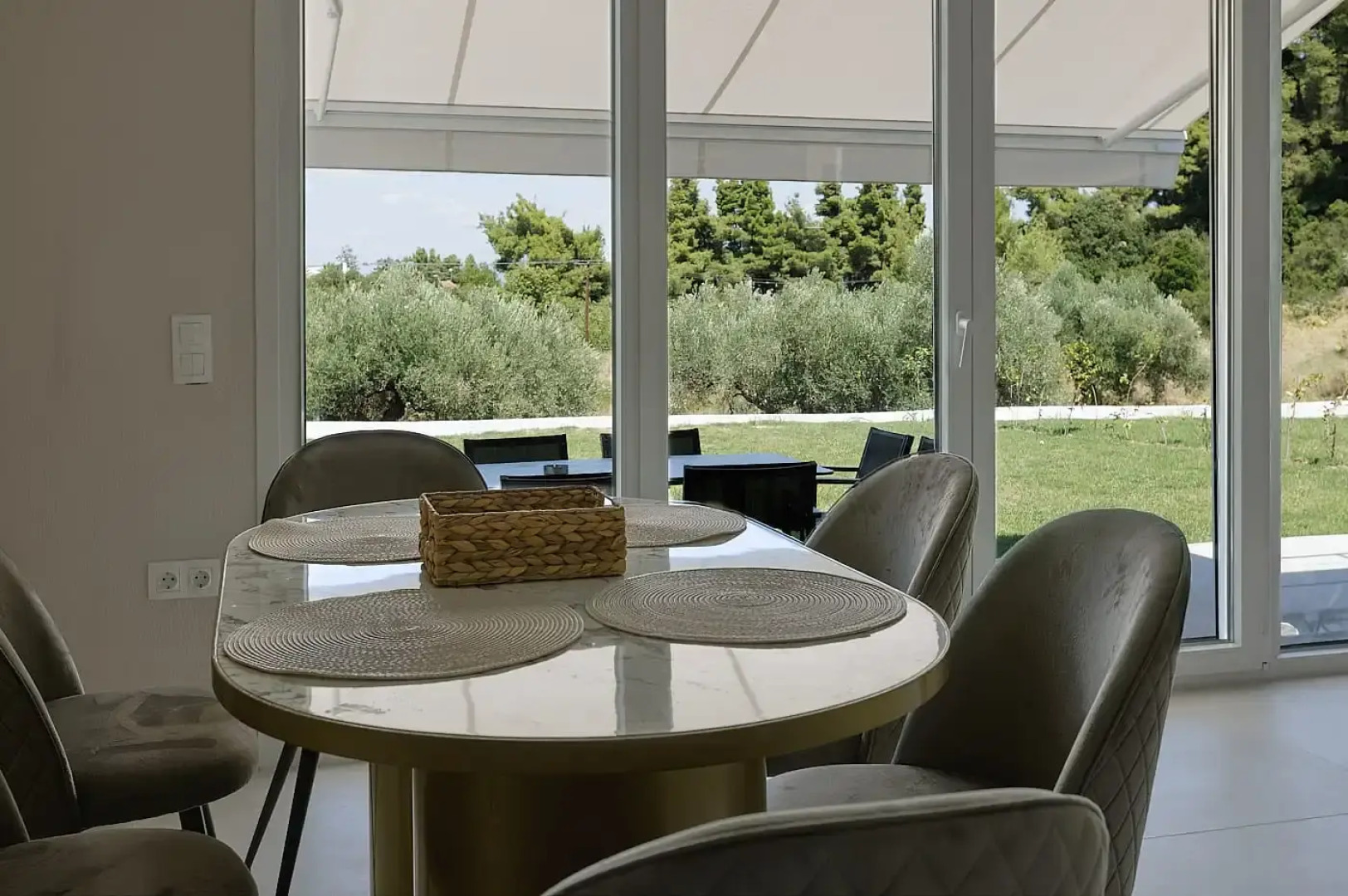 Eight Olives Luxury Villas