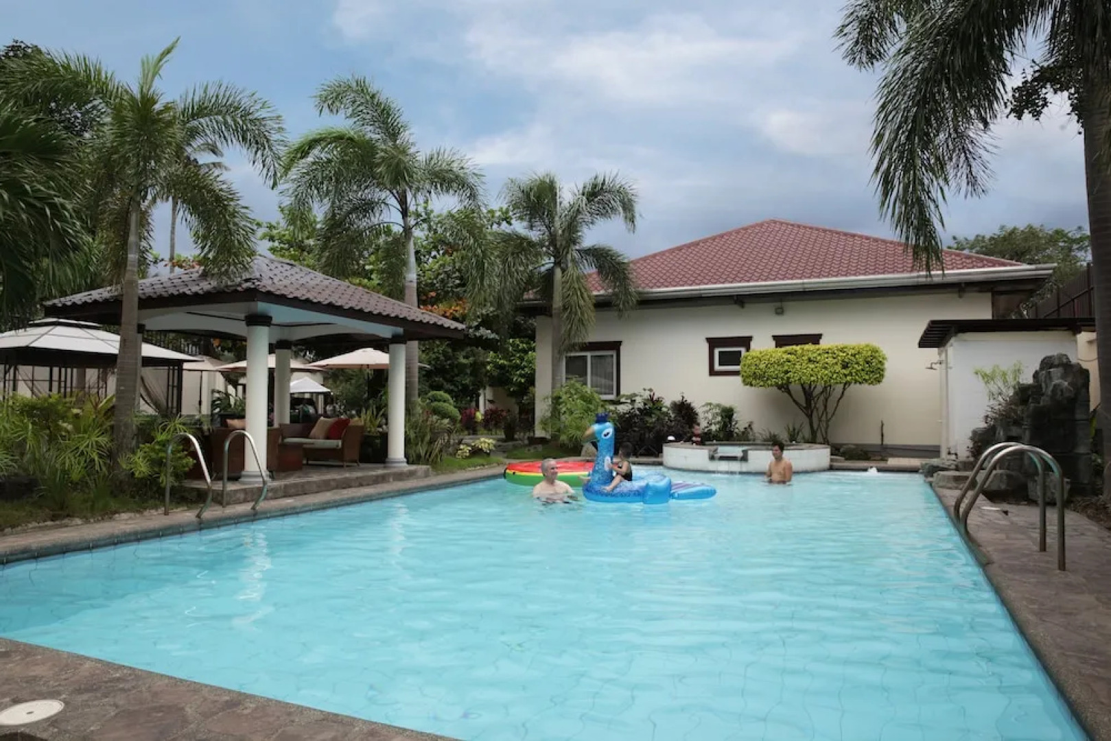 Plumeria Hotel Batangas
