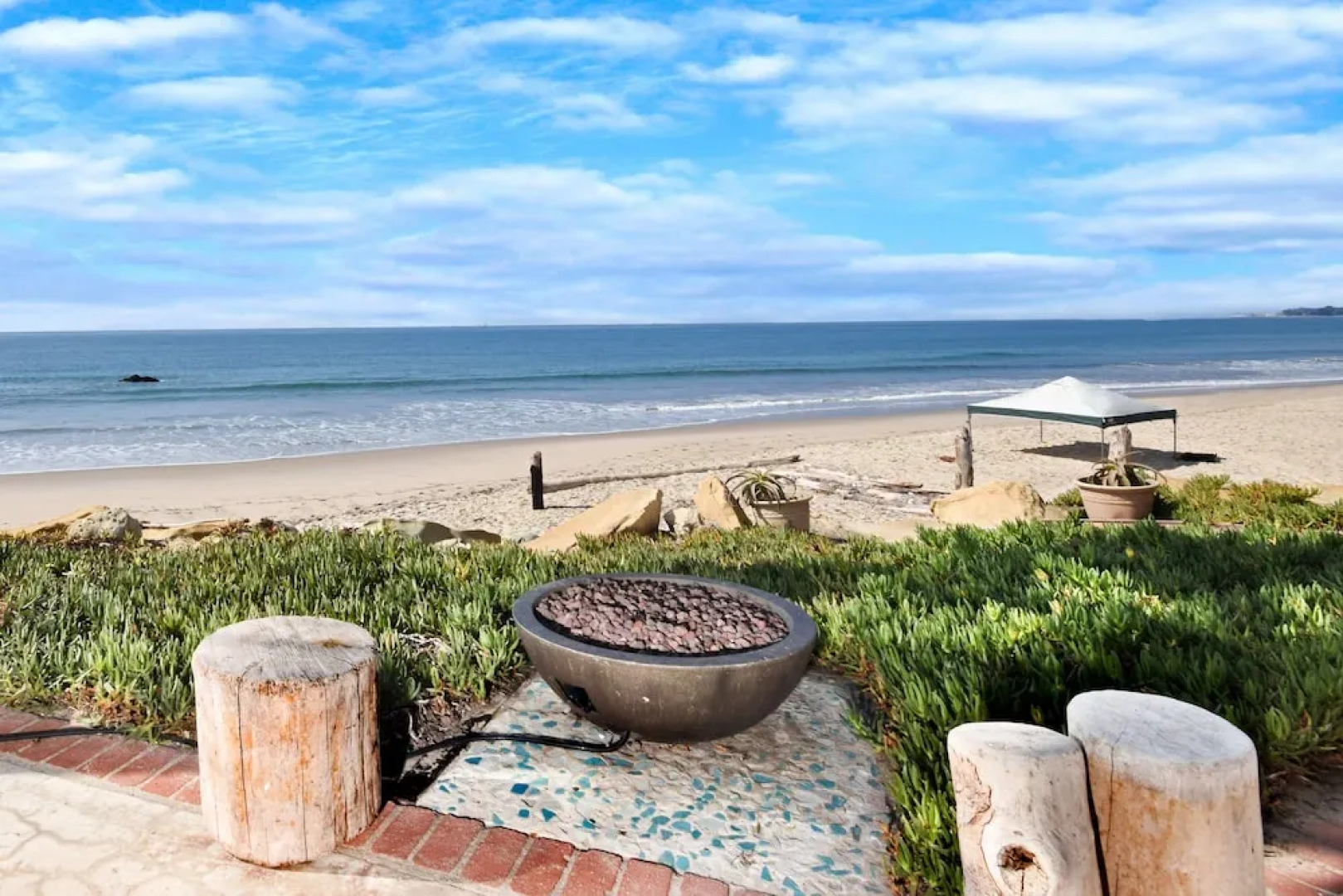 6694 Breakers Way Home 4 Bedrooms 2 Bathrooms Home