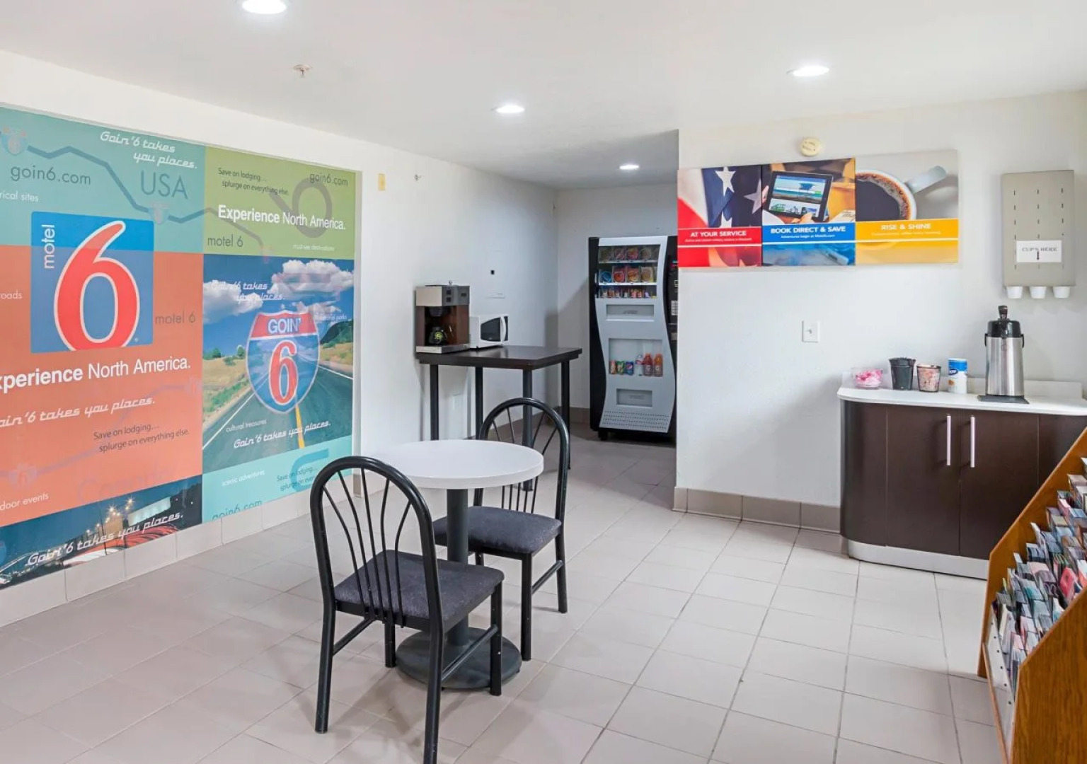 Motel 6 Grand Prairie, TX - Near Six Flags Drive