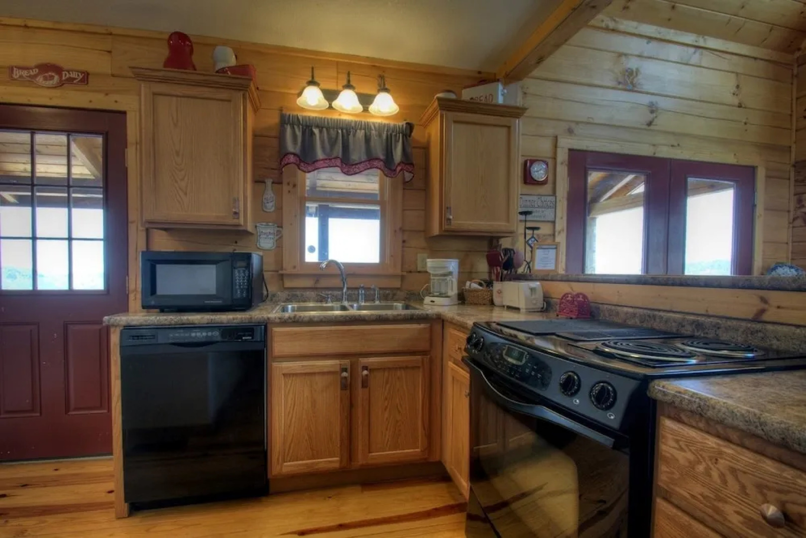 American Patriot - 3 Br Cabin