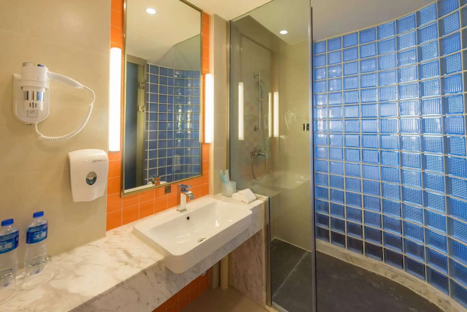 Guangzhou Baiyun Airport Rejoice by Argyle Hotel Rehe Metro Exit B