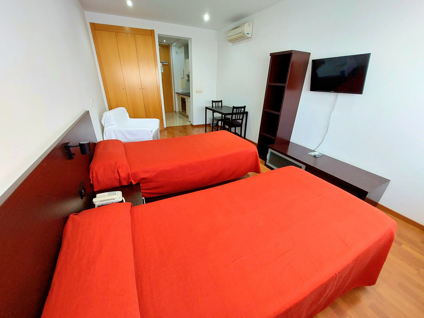 Domocenter Apartamentos Turísticos