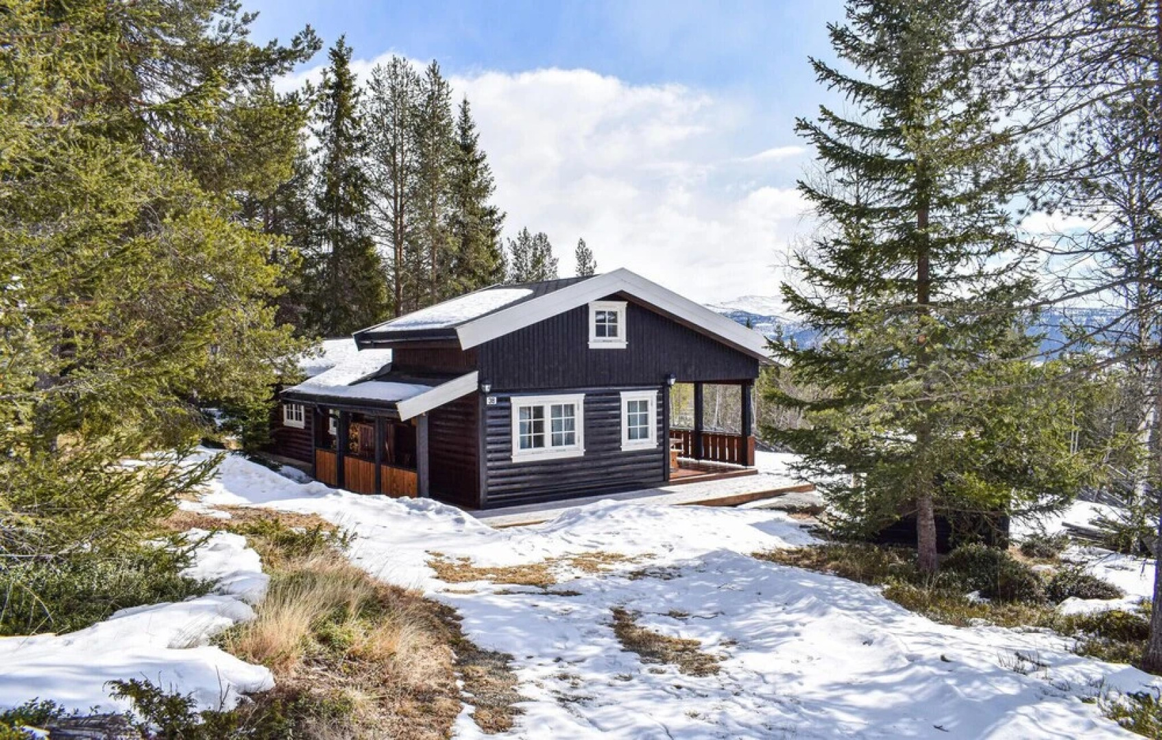 Nice Home in Vinstra With 4 Bedrooms and Wifi