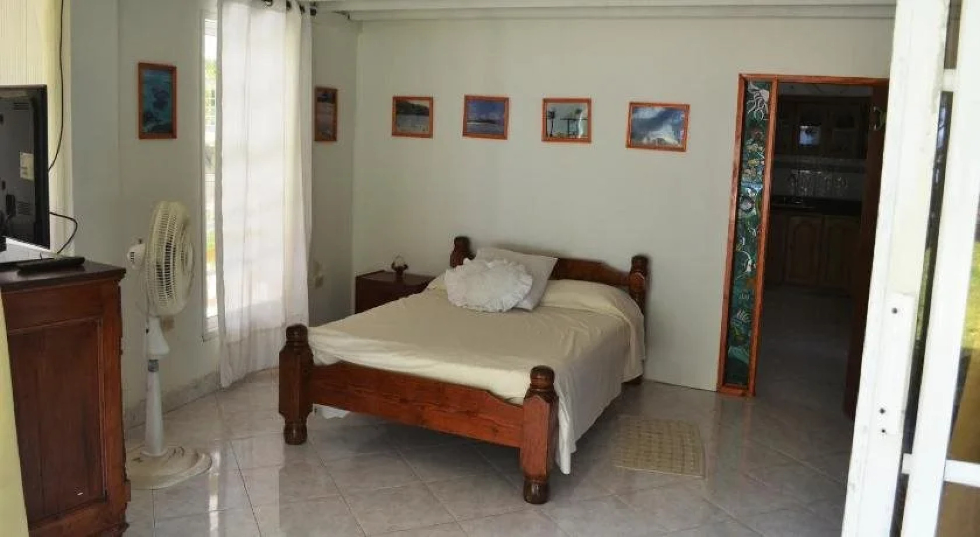 Islander House on Rocky Cay Beach